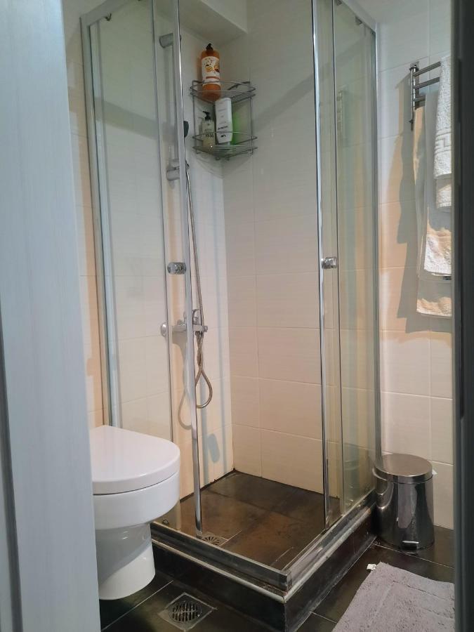 One Bedroom Apartment New With Large Living Room Αθήνα Εξωτερικό φωτογραφία
